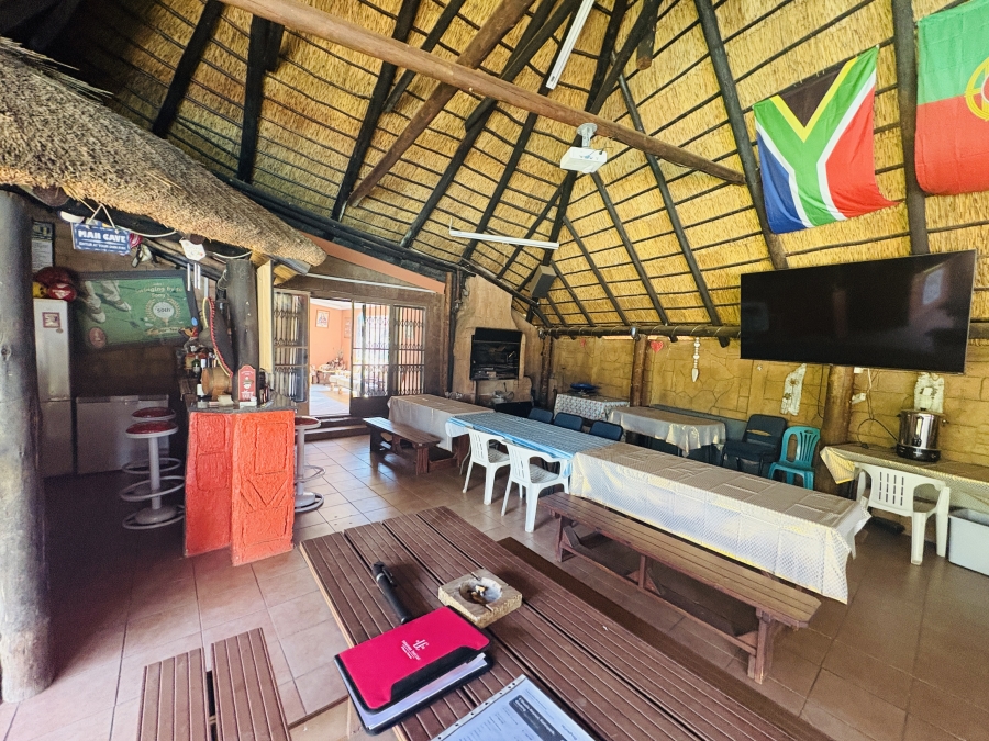 4 Bedroom Property for Sale in Karenpark Gauteng