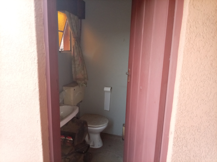4 Bedroom Property for Sale in Vanderbijlpark CE 2 Gauteng