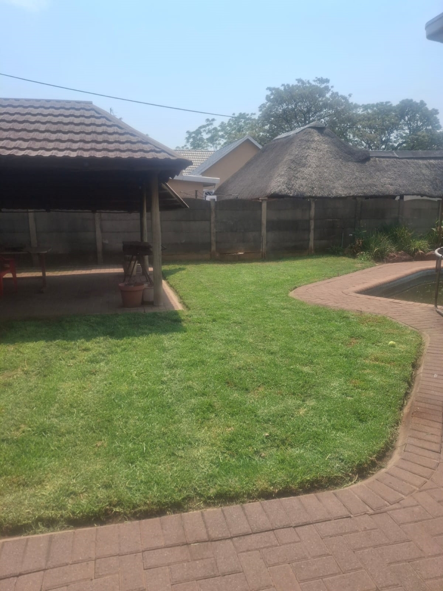 4 Bedroom Property for Sale in Vanderbijlpark CE 2 Gauteng