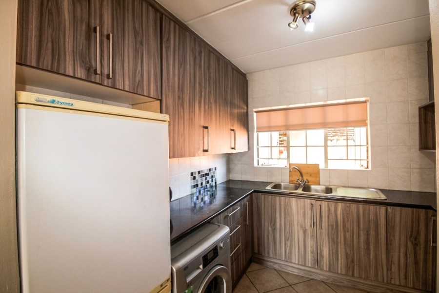 2 Bedroom Property for Sale in North Riding Gauteng