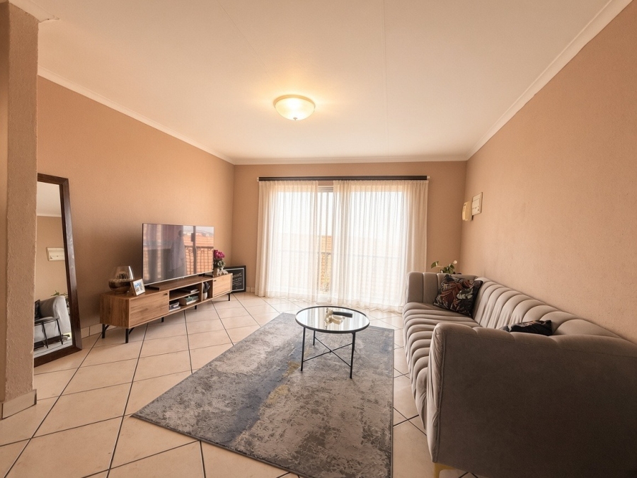 2 Bedroom Property for Sale in North Riding Gauteng