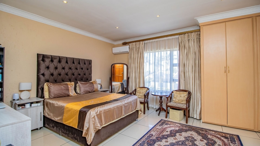 4 Bedroom Property for Sale in Sunward Park Gauteng