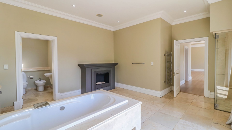 5 Bedroom Property for Sale in Sandhurst Gauteng