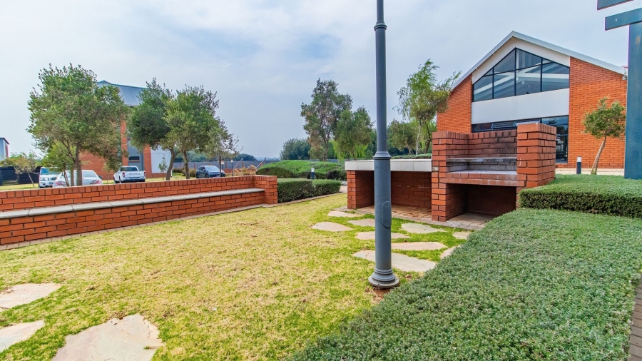 3 Bedroom Property for Sale in Glen Marais Gauteng
