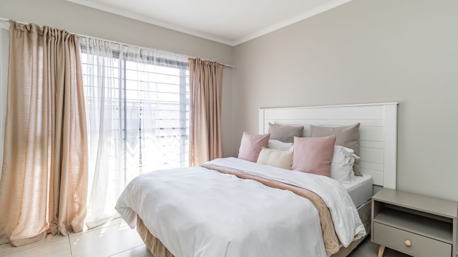 3 Bedroom Property for Sale in Glen Marais Gauteng
