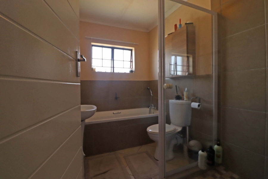 2 Bedroom Property for Sale in Sagewood Gauteng