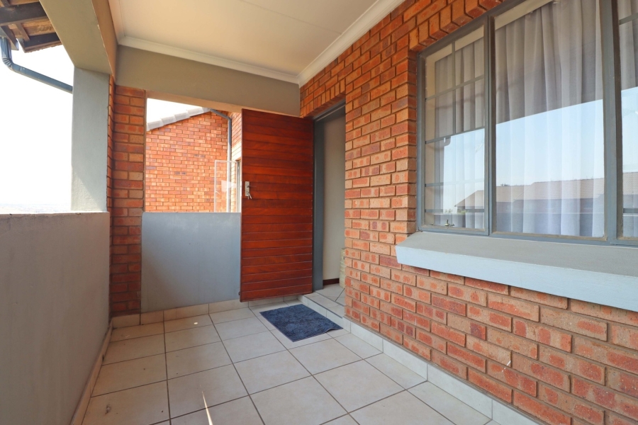 2 Bedroom Property for Sale in Sagewood Gauteng