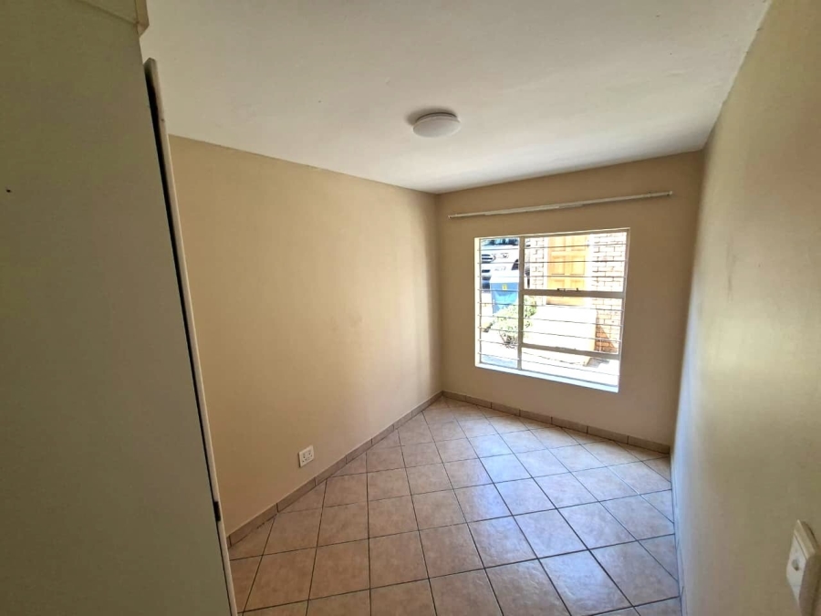 2 Bedroom Property for Sale in Celtisdal Gauteng