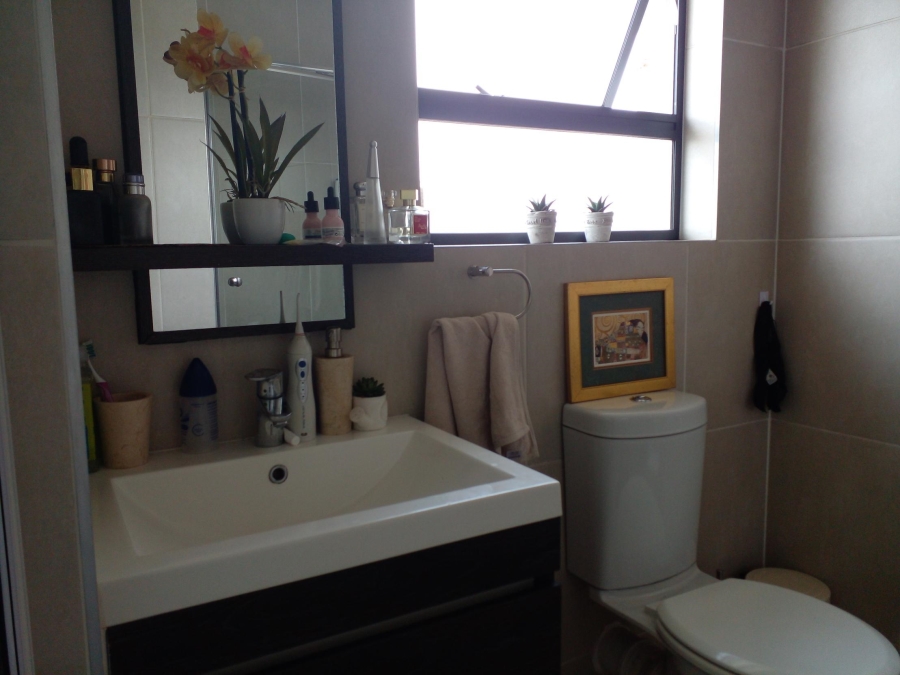 To Let 1 Bedroom Property for Rent in Westlake Eco Estate Gauteng