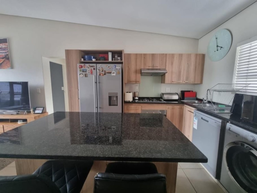 To Let 2 Bedroom Property for Rent in Edenburg Gauteng