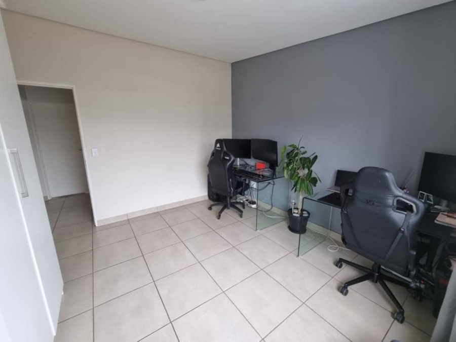 To Let 2 Bedroom Property for Rent in Edenburg Gauteng