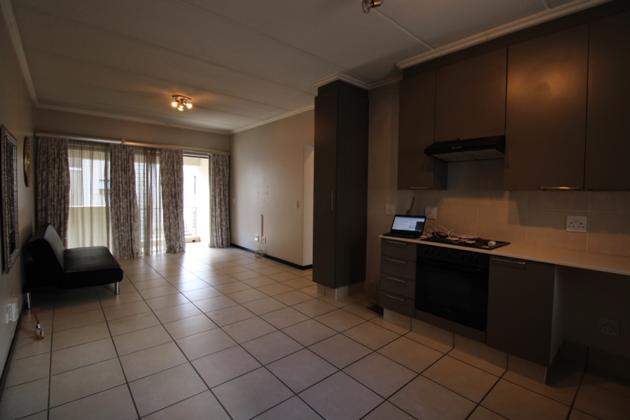 To Let 2 Bedroom Property for Rent in Bryanston Gauteng