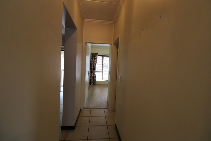 To Let 2 Bedroom Property for Rent in Bryanston Gauteng