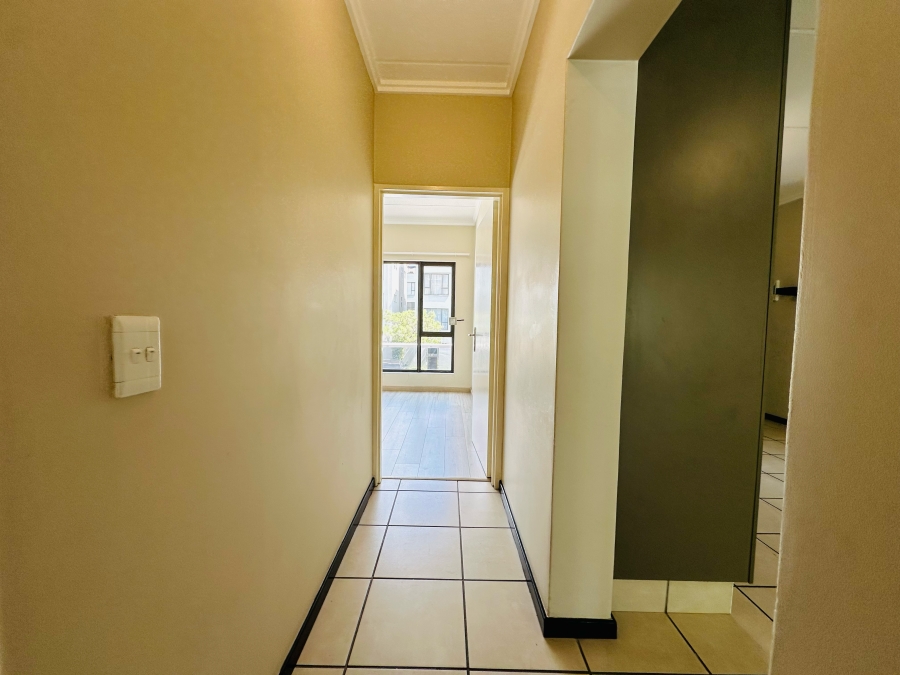 To Let 2 Bedroom Property for Rent in Bryanston Gauteng