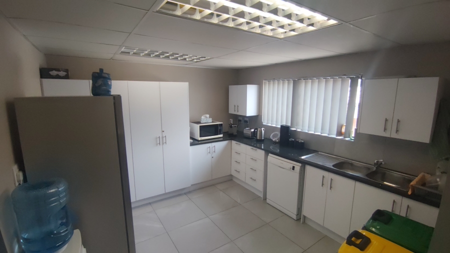 To Let Commercial Property for Rent in Laser Park Gauteng