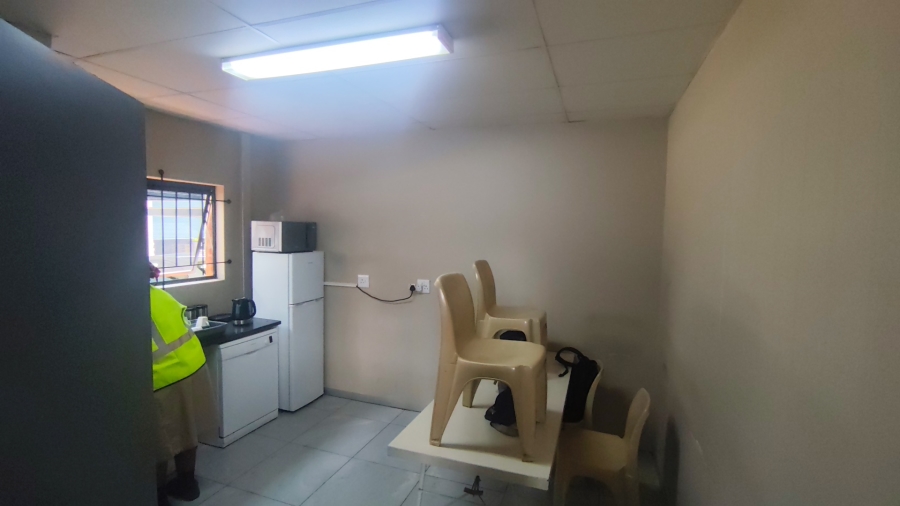To Let Commercial Property for Rent in Laser Park Gauteng