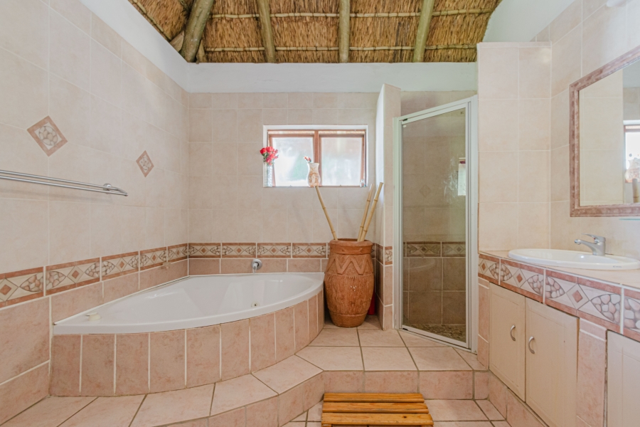 4 Bedroom Property for Sale in Craigavon Gauteng