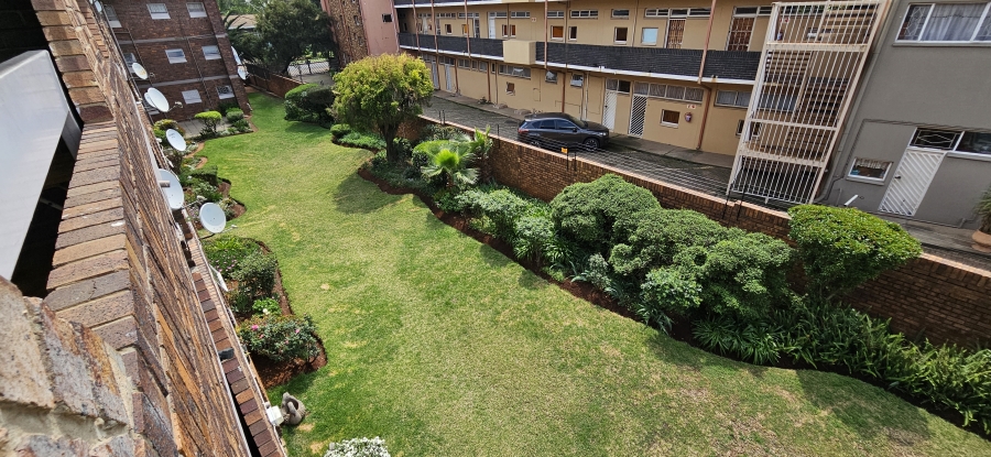 3 Bedroom Property for Sale in Three Rivers Proper Gauteng