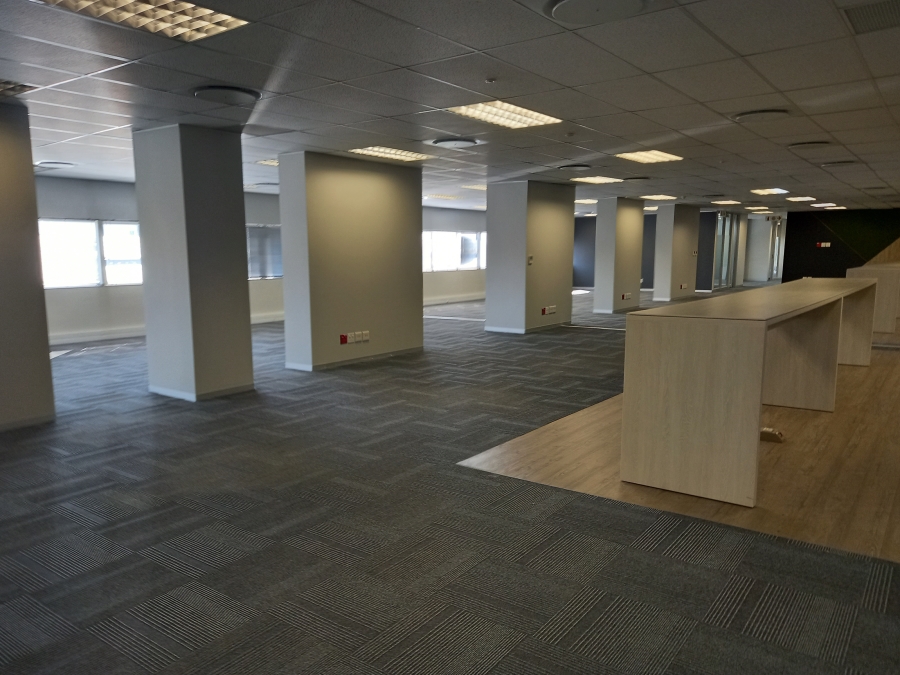 To Let Commercial Property for Rent in Longmeadow Gauteng