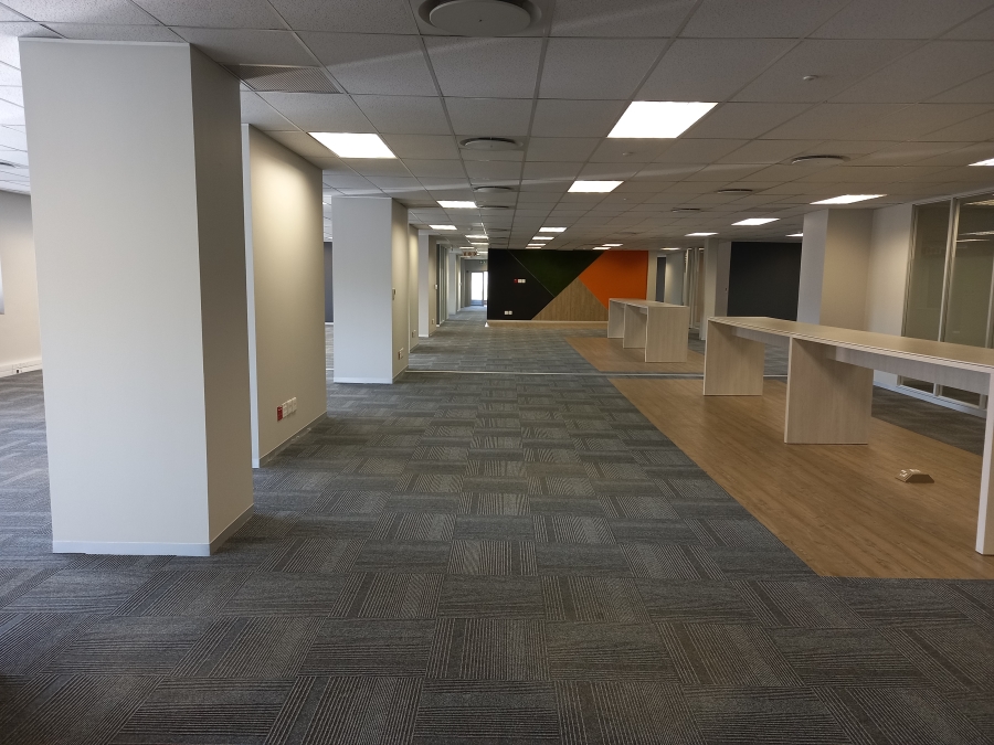 To Let Commercial Property for Rent in Longmeadow Gauteng