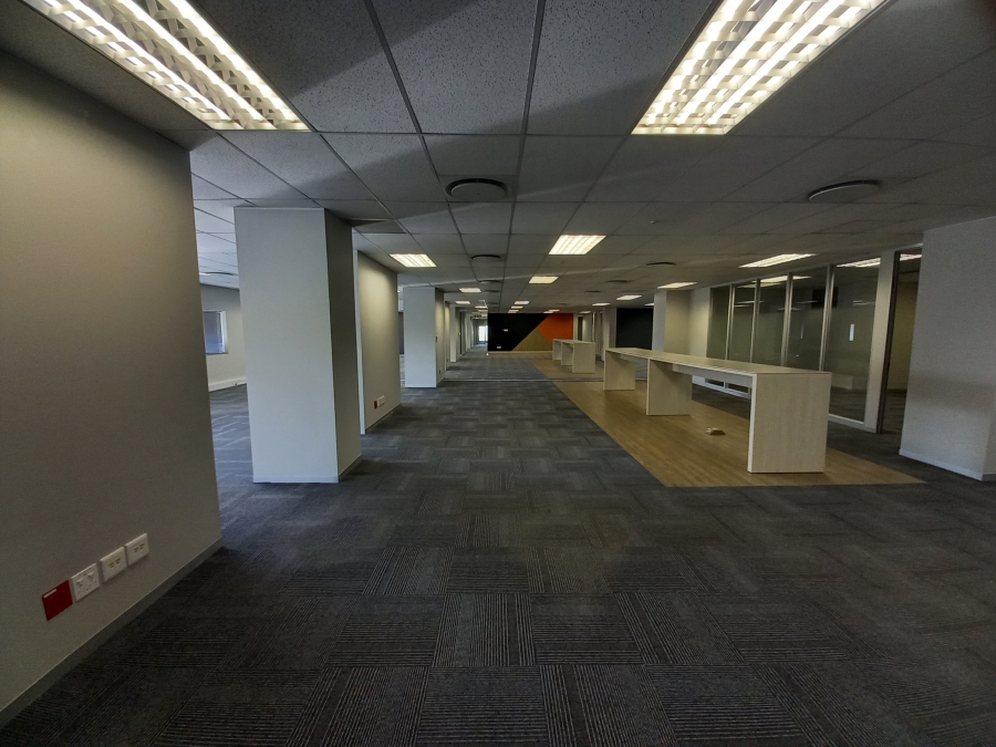 To Let Commercial Property for Rent in Longmeadow Gauteng