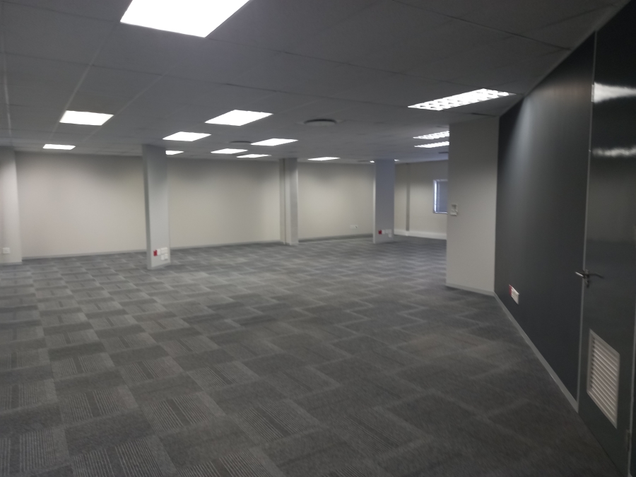 To Let Commercial Property for Rent in Longmeadow Gauteng