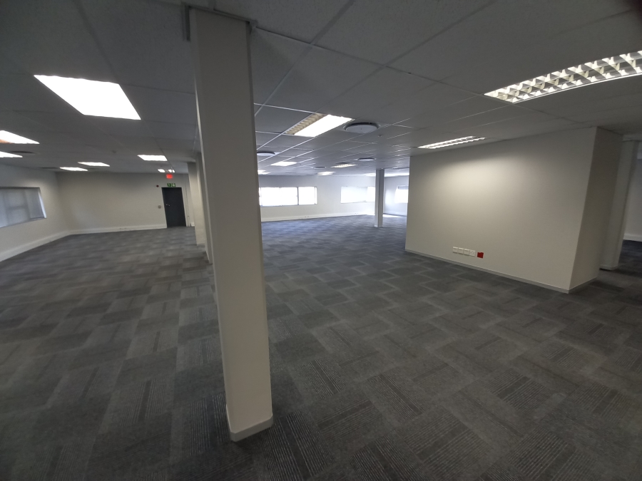 To Let Commercial Property for Rent in Longmeadow Gauteng
