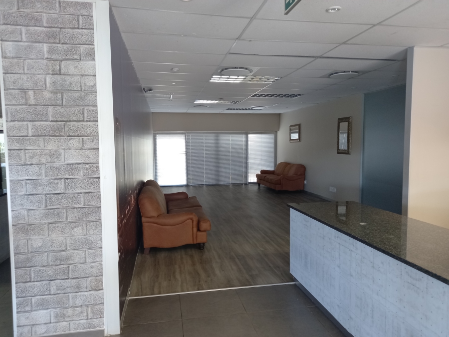 To Let Commercial Property for Rent in Longmeadow Gauteng