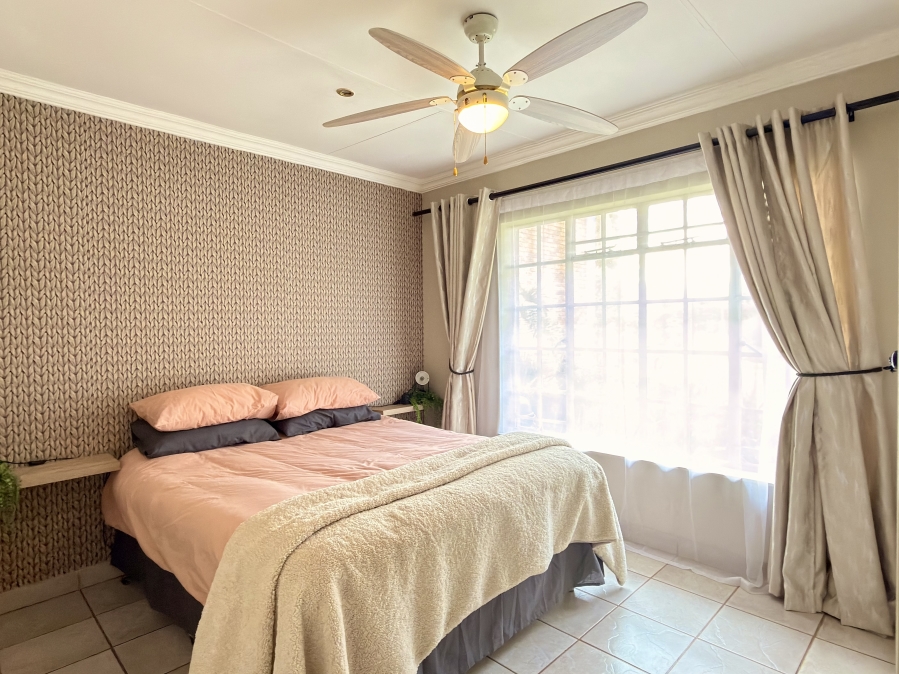 4 Bedroom Property for Sale in Grootfontein Ah Gauteng