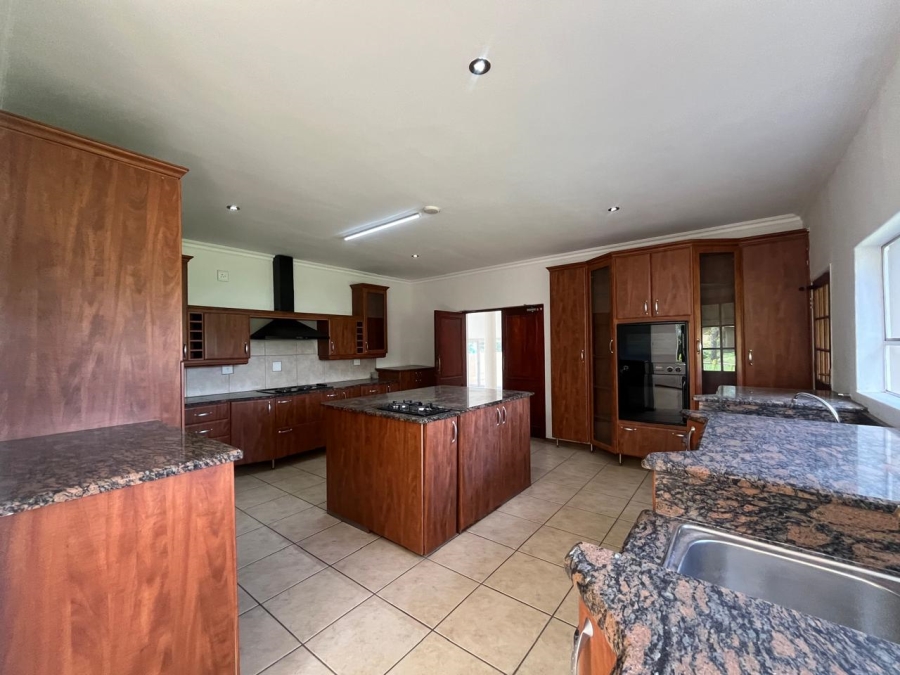 6 Bedroom Property for Sale in Mooikloof Equestrian Estate Gauteng
