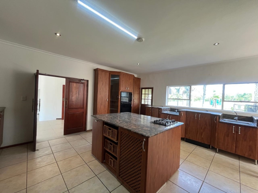 6 Bedroom Property for Sale in Mooikloof Equestrian Estate Gauteng