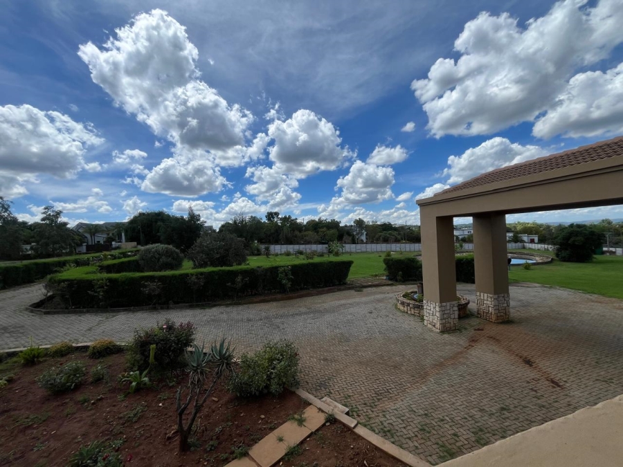 6 Bedroom Property for Sale in Mooikloof Equestrian Estate Gauteng