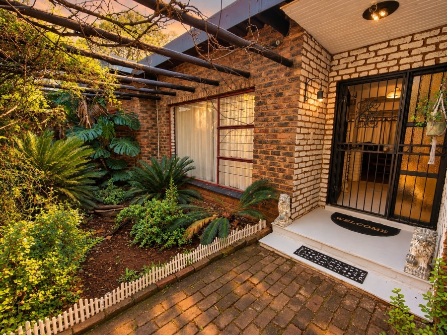4 Bedroom Property for Sale in Wierda Park Gauteng
