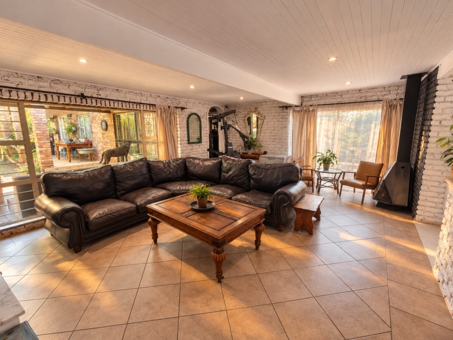 4 Bedroom Property for Sale in Wierda Park Gauteng