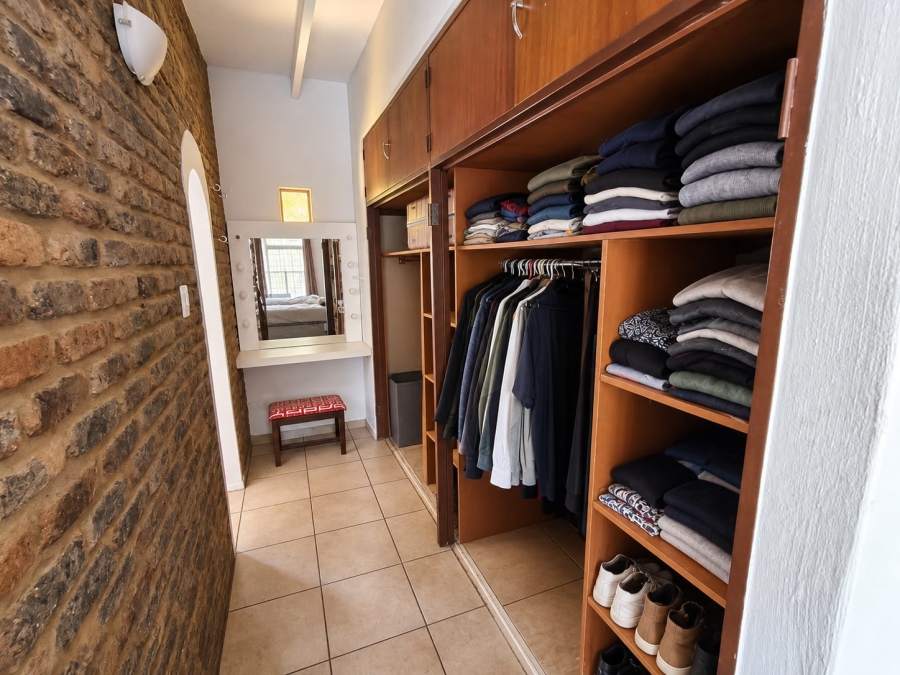 4 Bedroom Property for Sale in Wierda Park Gauteng