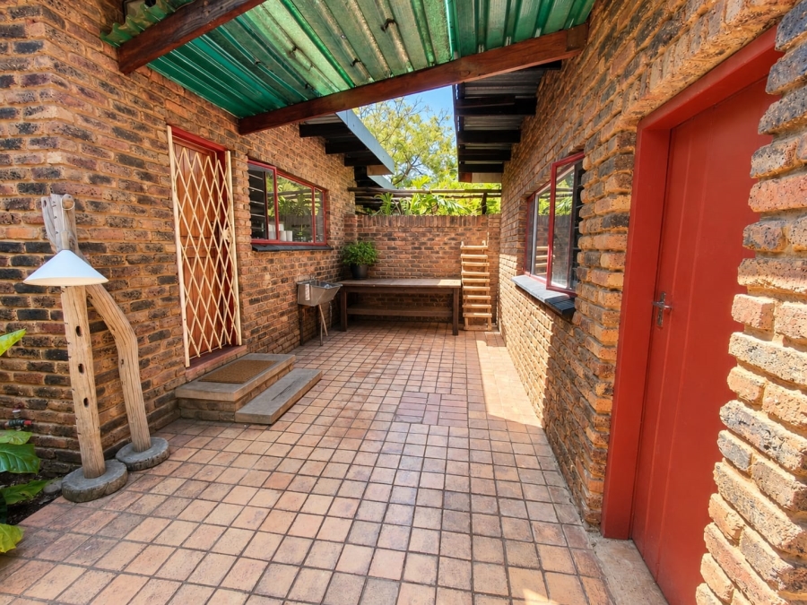 4 Bedroom Property for Sale in Wierda Park Gauteng