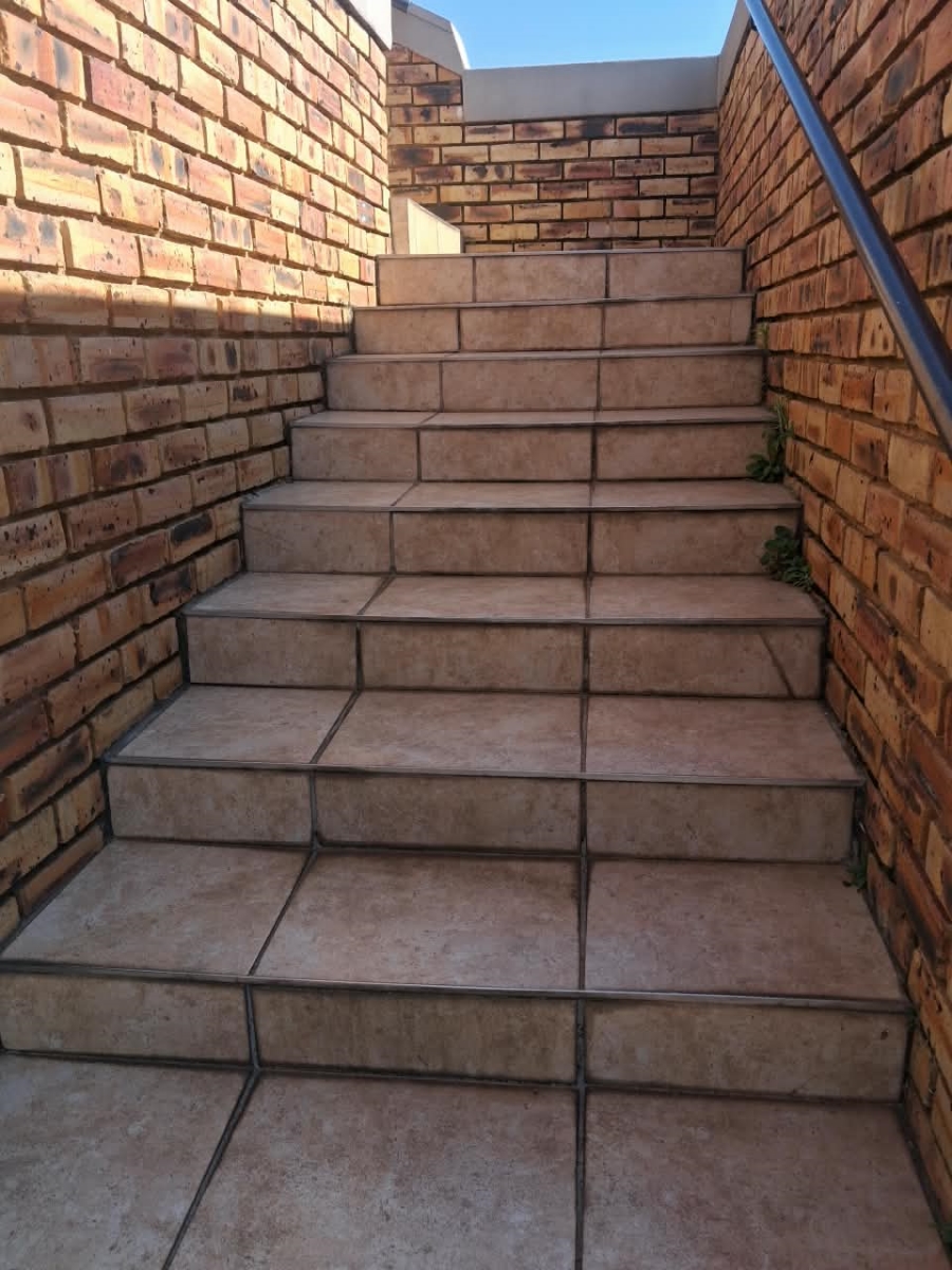 2 Bedroom Property for Sale in Alberton Central Gauteng
