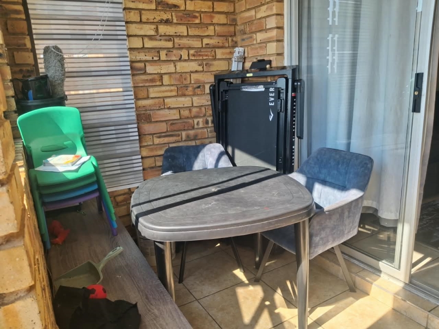 2 Bedroom Property for Sale in Alberton Central Gauteng