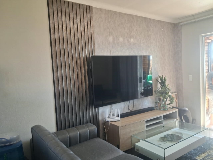 2 Bedroom Property for Sale in Alberton Central Gauteng