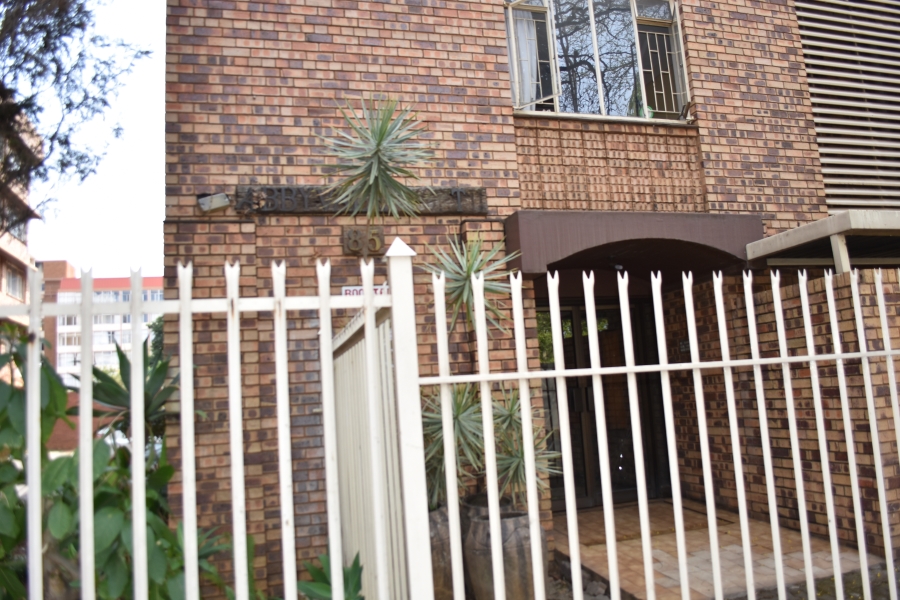 2 Bedroom Property for Sale in Sunnyside Gauteng