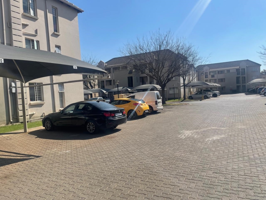1 Bedroom Property for Sale in Klippoortje Gauteng