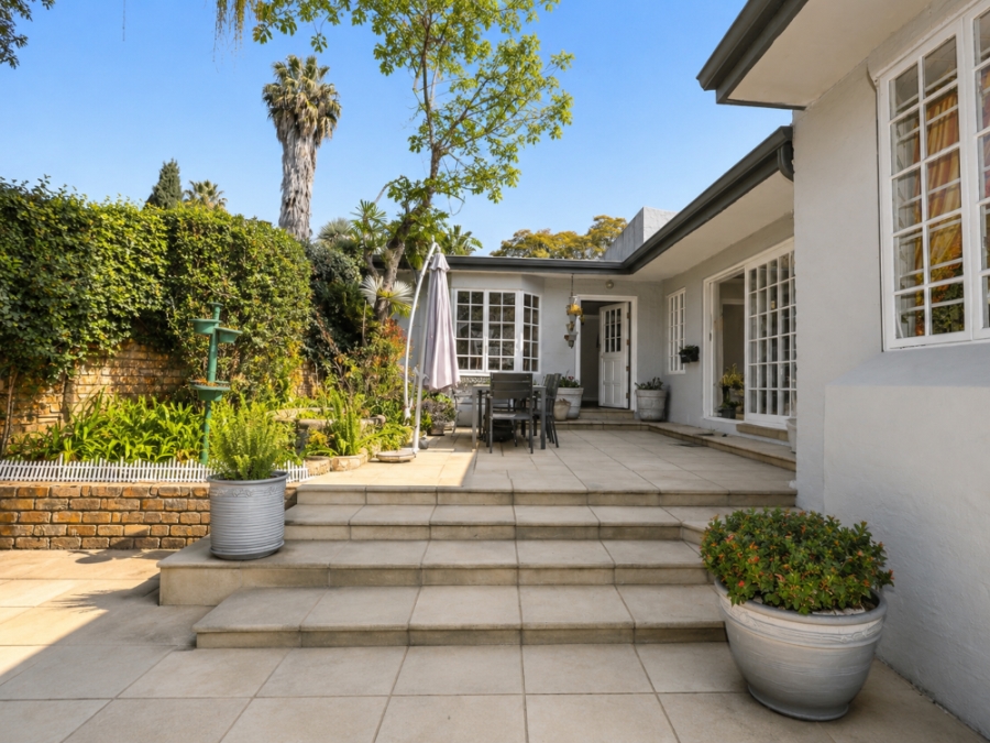 3 Bedroom Property for Sale in Linden Gauteng