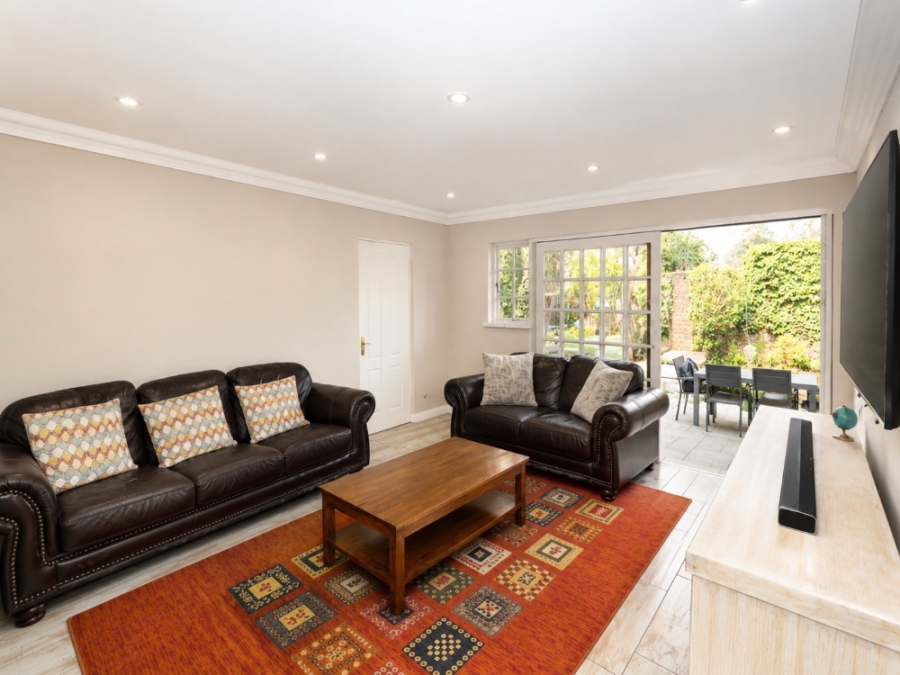 3 Bedroom Property for Sale in Linden Gauteng