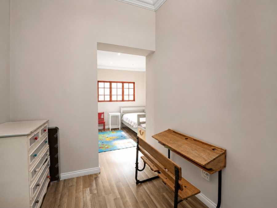 3 Bedroom Property for Sale in Linden Gauteng