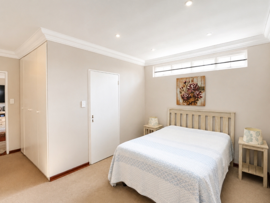 3 Bedroom Property for Sale in Linden Gauteng