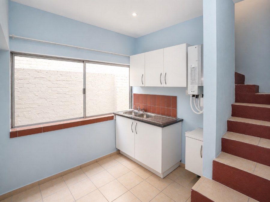 3 Bedroom Property for Sale in Linden Gauteng