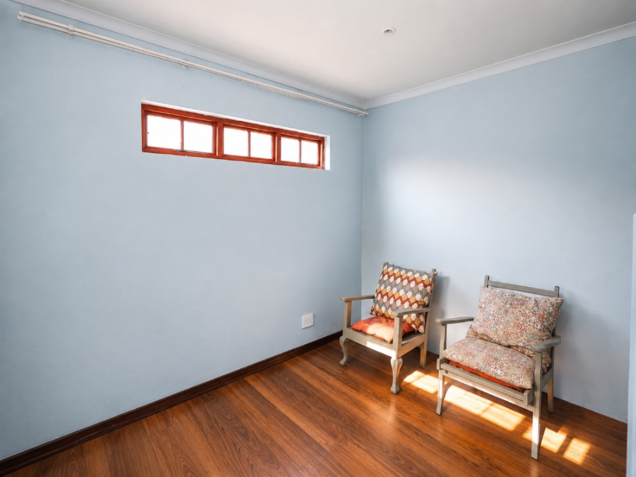 3 Bedroom Property for Sale in Linden Gauteng