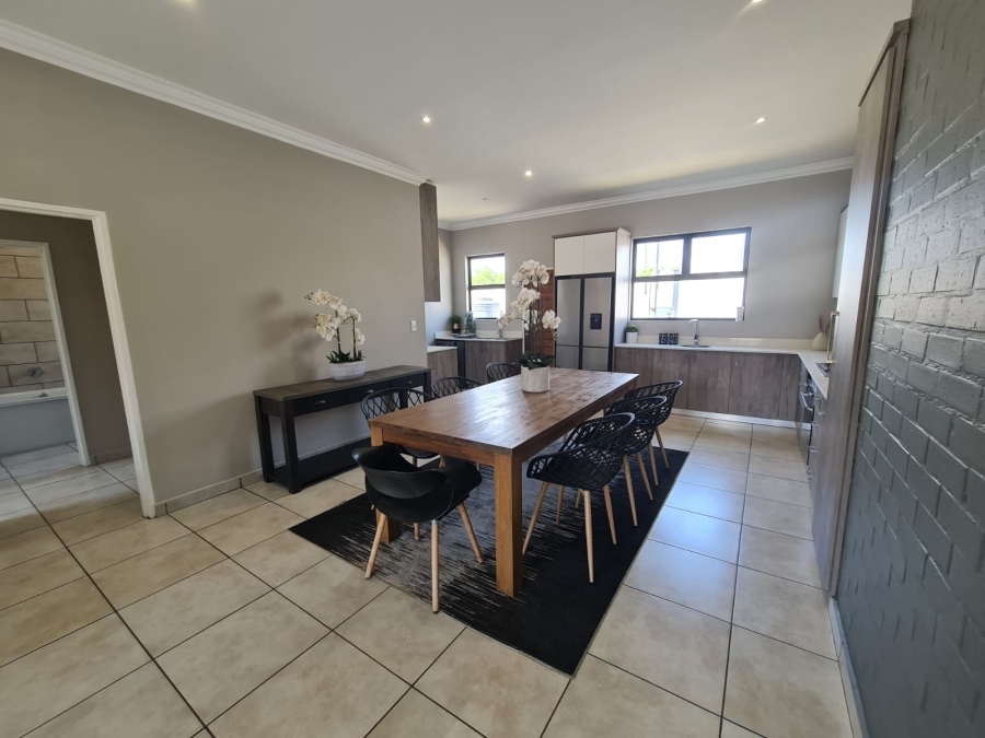 3 Bedroom Property for Sale in Six Fountains Residential Estate Gauteng