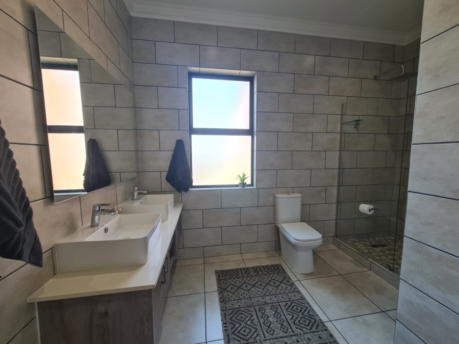 3 Bedroom Property for Sale in Six Fountains Residential Estate Gauteng