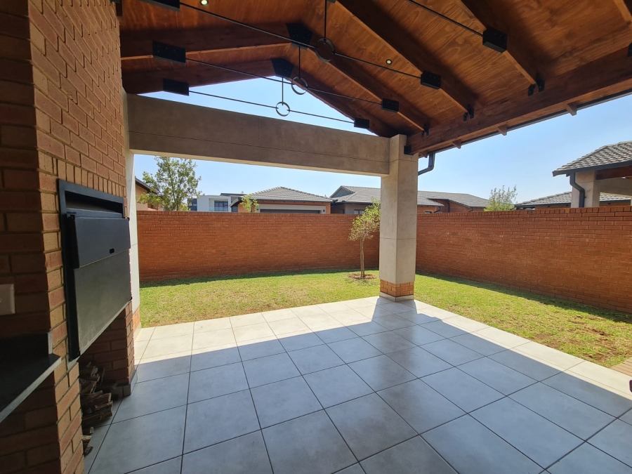 3 Bedroom Property for Sale in Six Fountains Residential Estate Gauteng